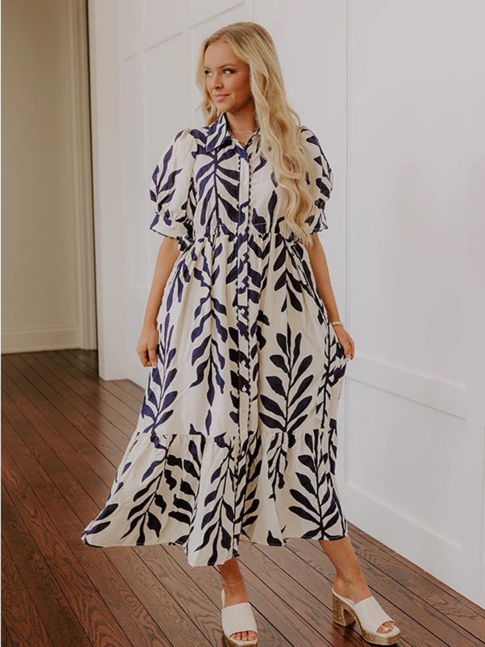 TROPICAL GETAWAY BUTTON DOWN MIDI DRESS - Size M - NWT